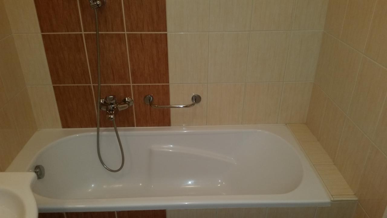 Hotel Soermester Szarvas Bagian luar foto